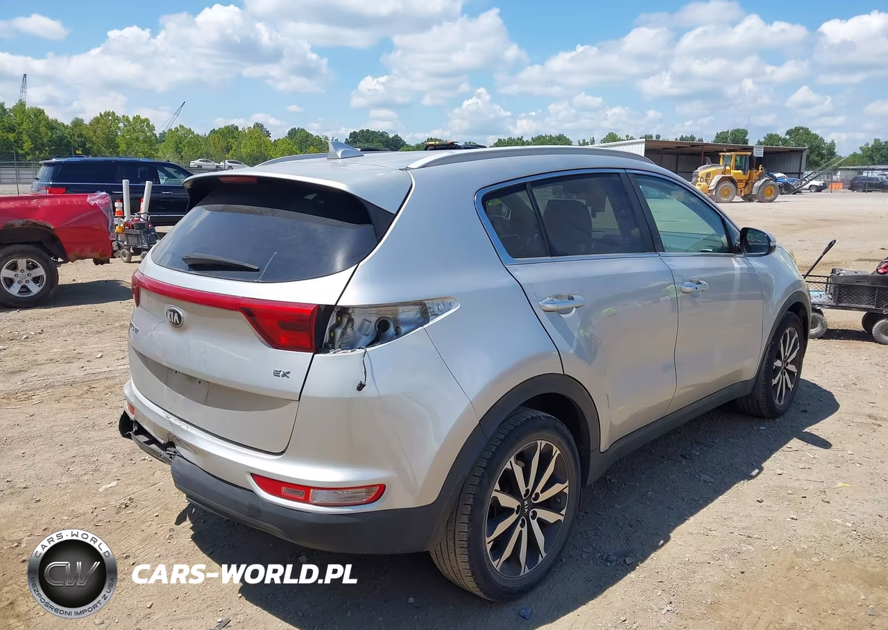 2019 Kia Sportage Ex VIN:KNDPN3AC7K7530549 - 4