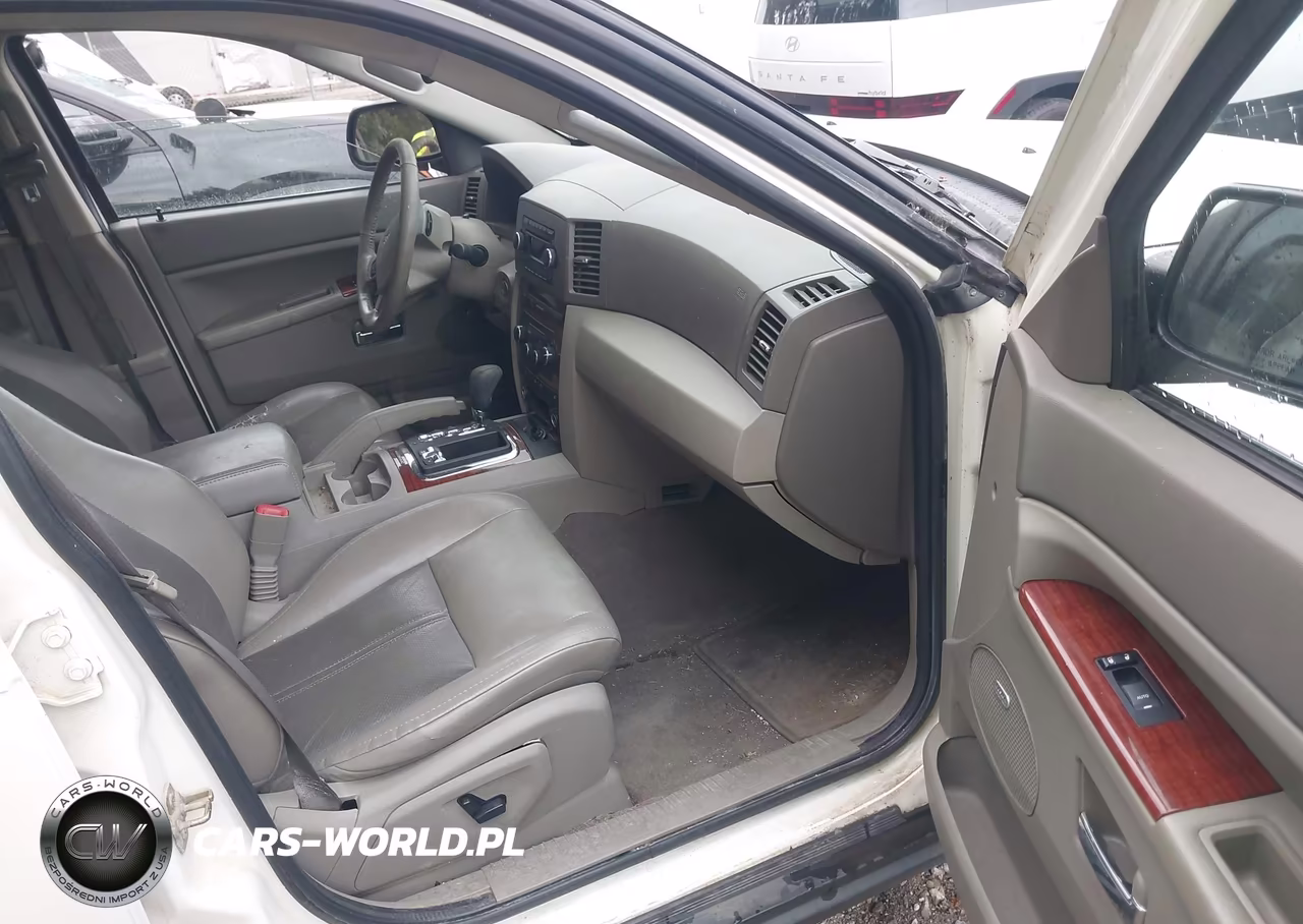 2007 Jeep Grand Cherokee Limited VIN:1J8HR58257C520093 - 5