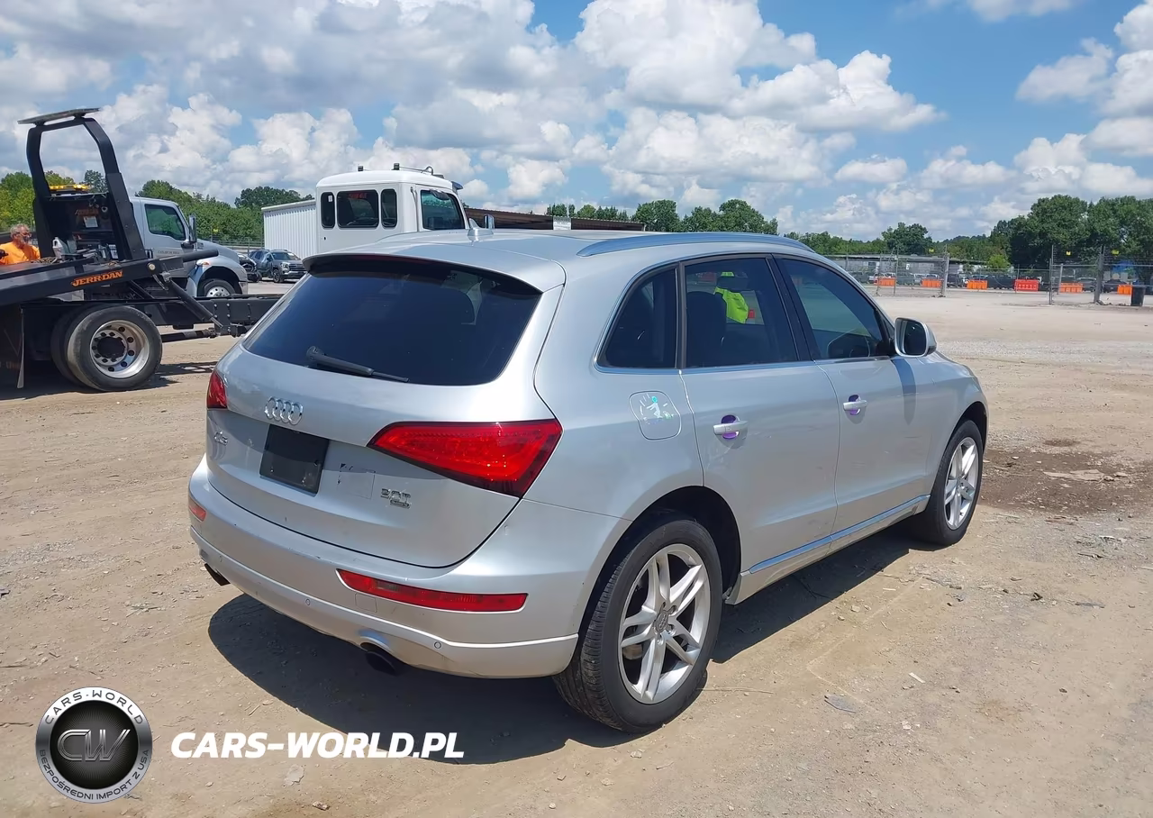 2013 Audi Q5 2.0T Premium VIN:WA1LFAFP3DA053274 - 4