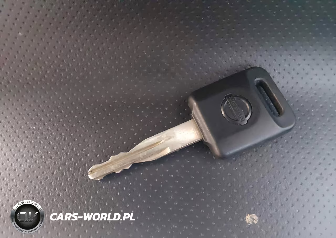 2018 Nissan Versa Note S VIN:3N1CE2CP6JL357645 - 11