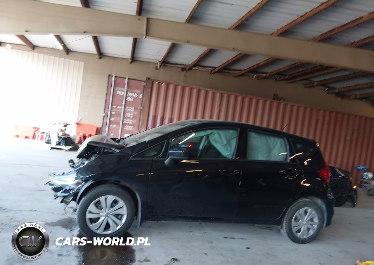 2018 Nissan Versa Note S VIN:3N1CE2CP6JL357645 - 14