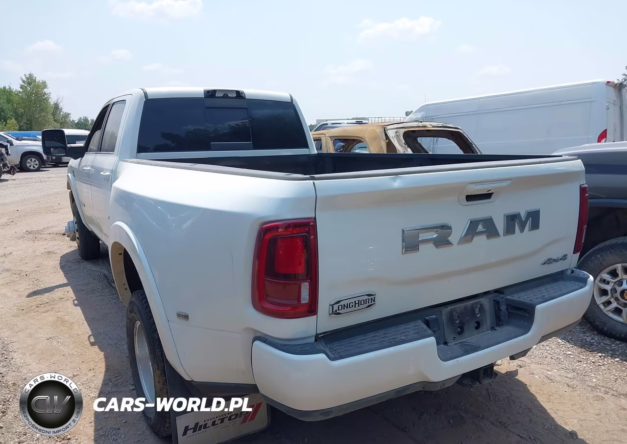 2025 Ram 3500 Limited Longhorn 4X4 8' Box VIN:3C63RRRLXSG586197 - 3