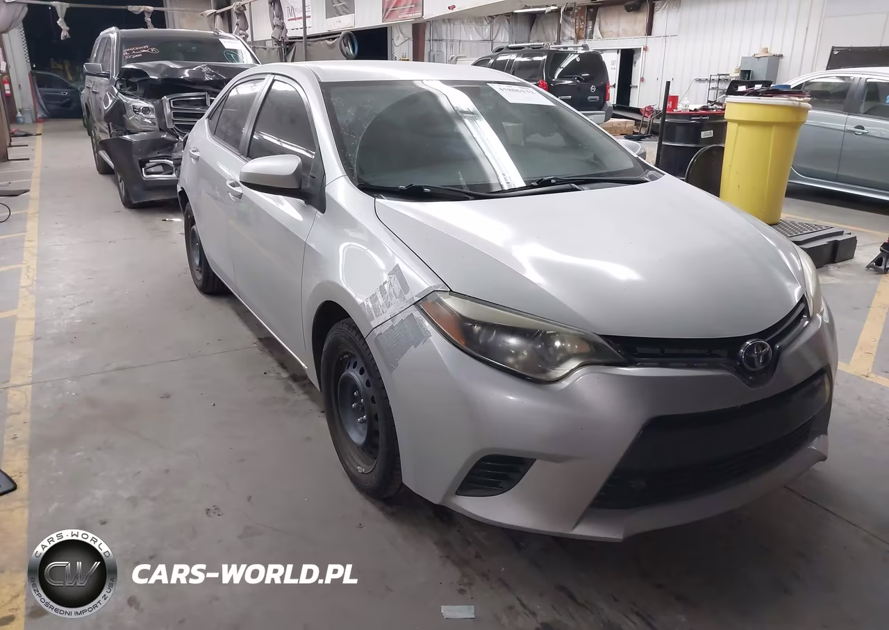 2015 Toyota Corolla Le – zdjęcie 1 z 16