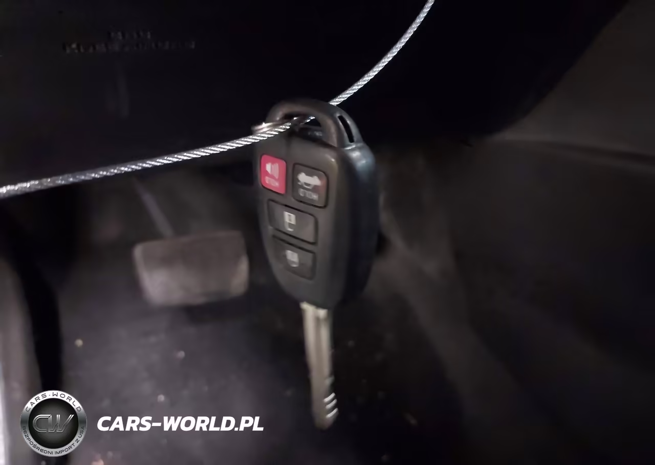 2015 Toyota Corolla Le VIN:5YFBURHE7FP214628 - 11