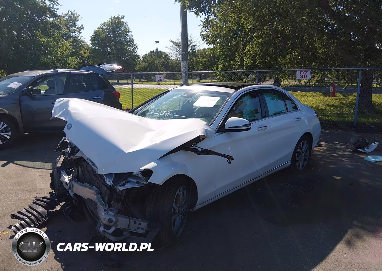 2016 Mercedes-Benz C 300 4Matic VIN:WDDWF4KB6GR133372 - 2