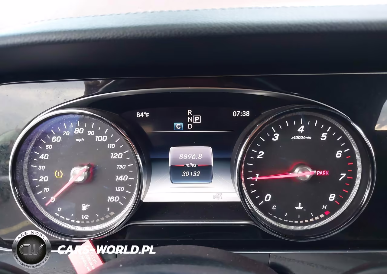 2018 Mercedes-Benz E 400 VIN:WDD1K6FB6JF042106 - 7