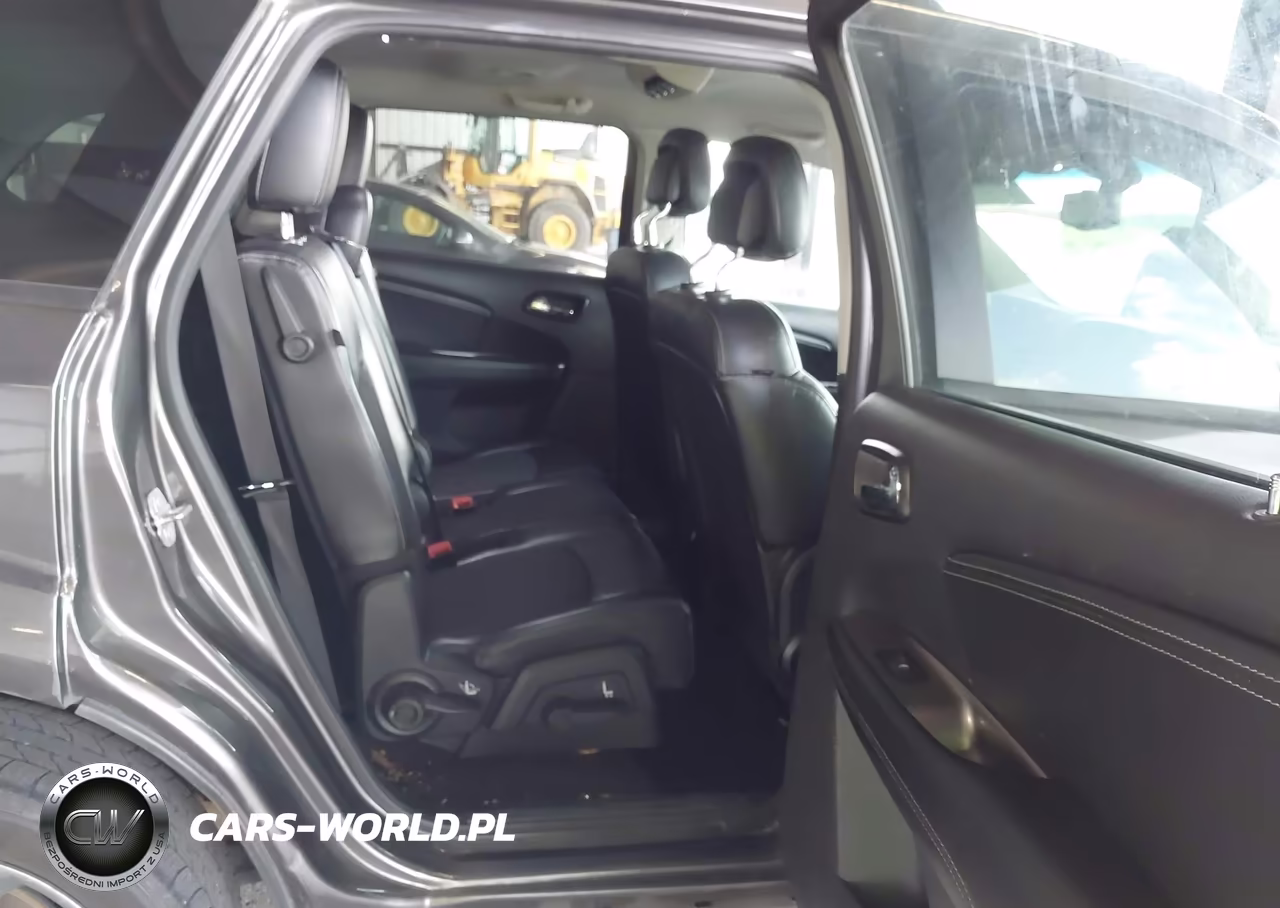 2016 Dodge Journey Crossroad Plus VIN:3C4PDCGB2GT207756 - 8