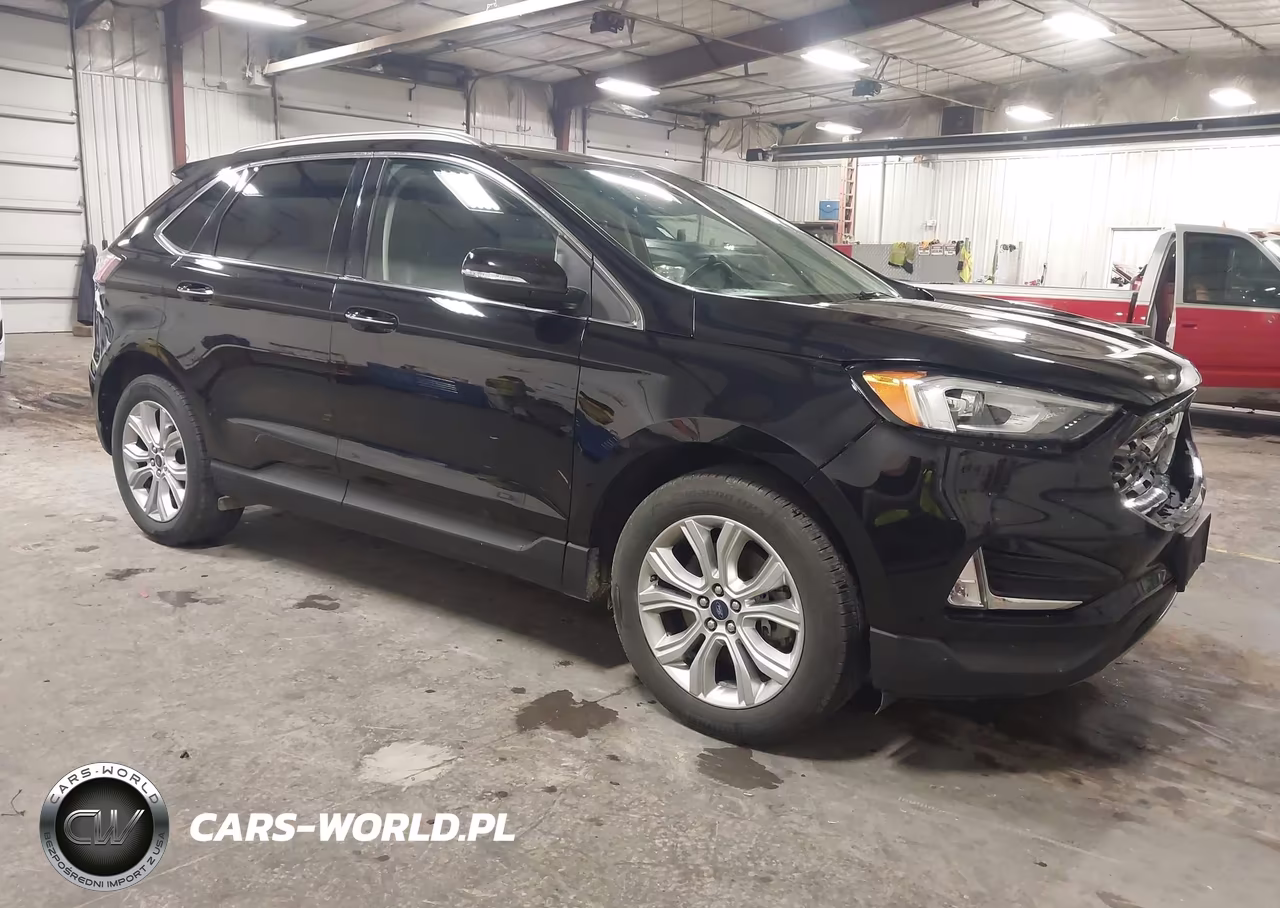 2020 Ford Edge Titanium – zdjęcie 1 z 17