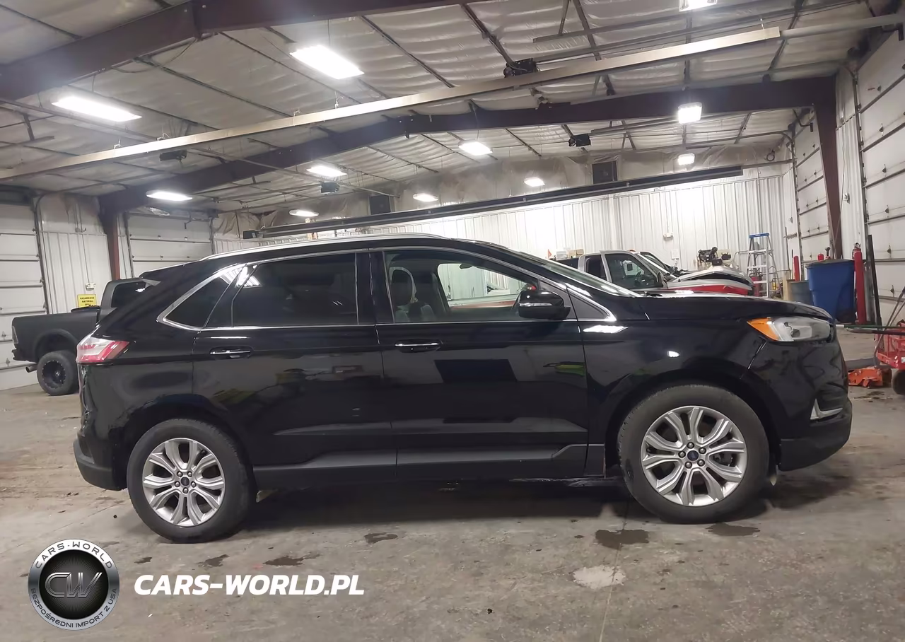 2020 Ford Edge Titanium VIN:2FMPK4K9XLBB55939 - 13