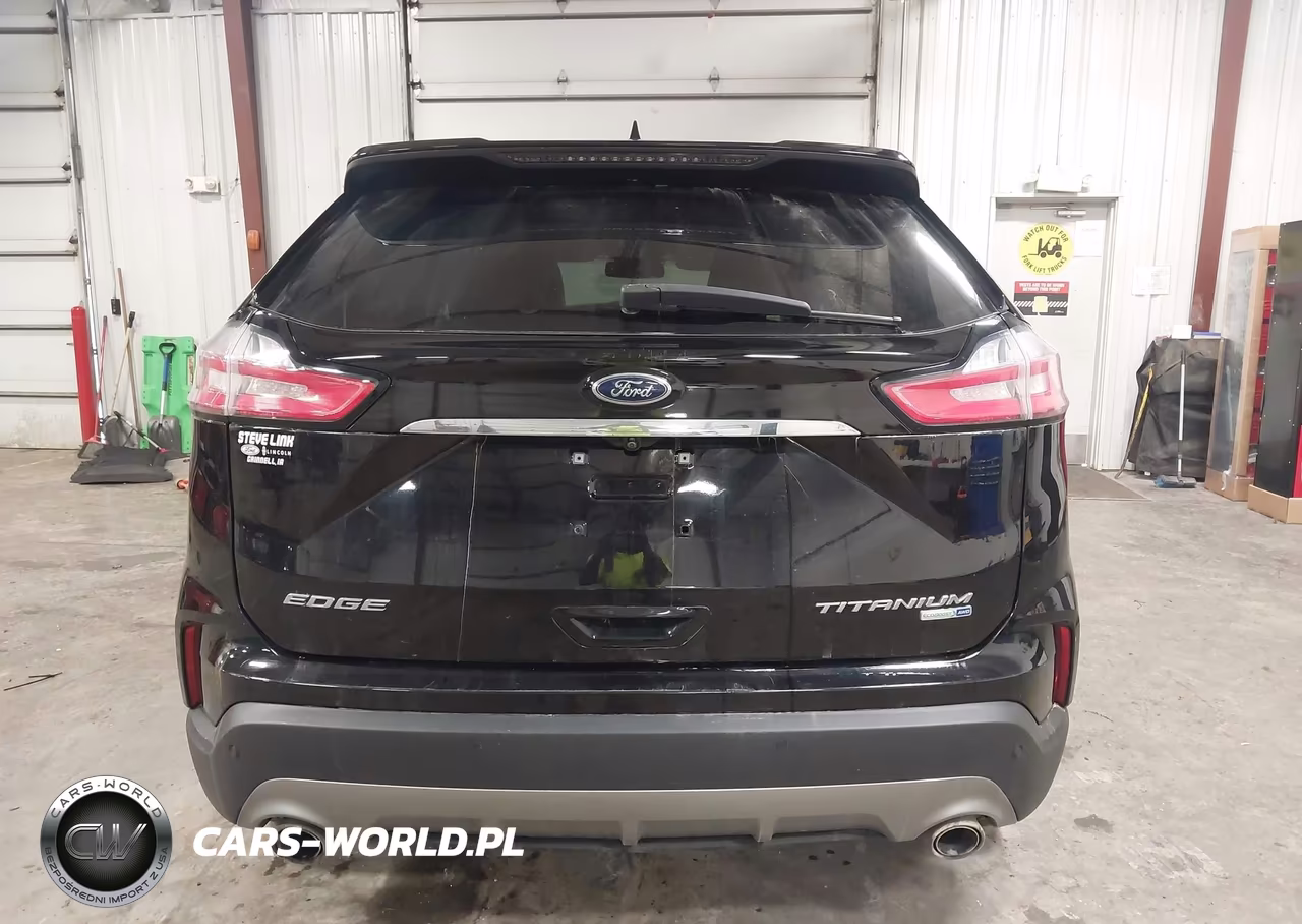 2020 Ford Edge Titanium VIN:2FMPK4K9XLBB55939 - 16