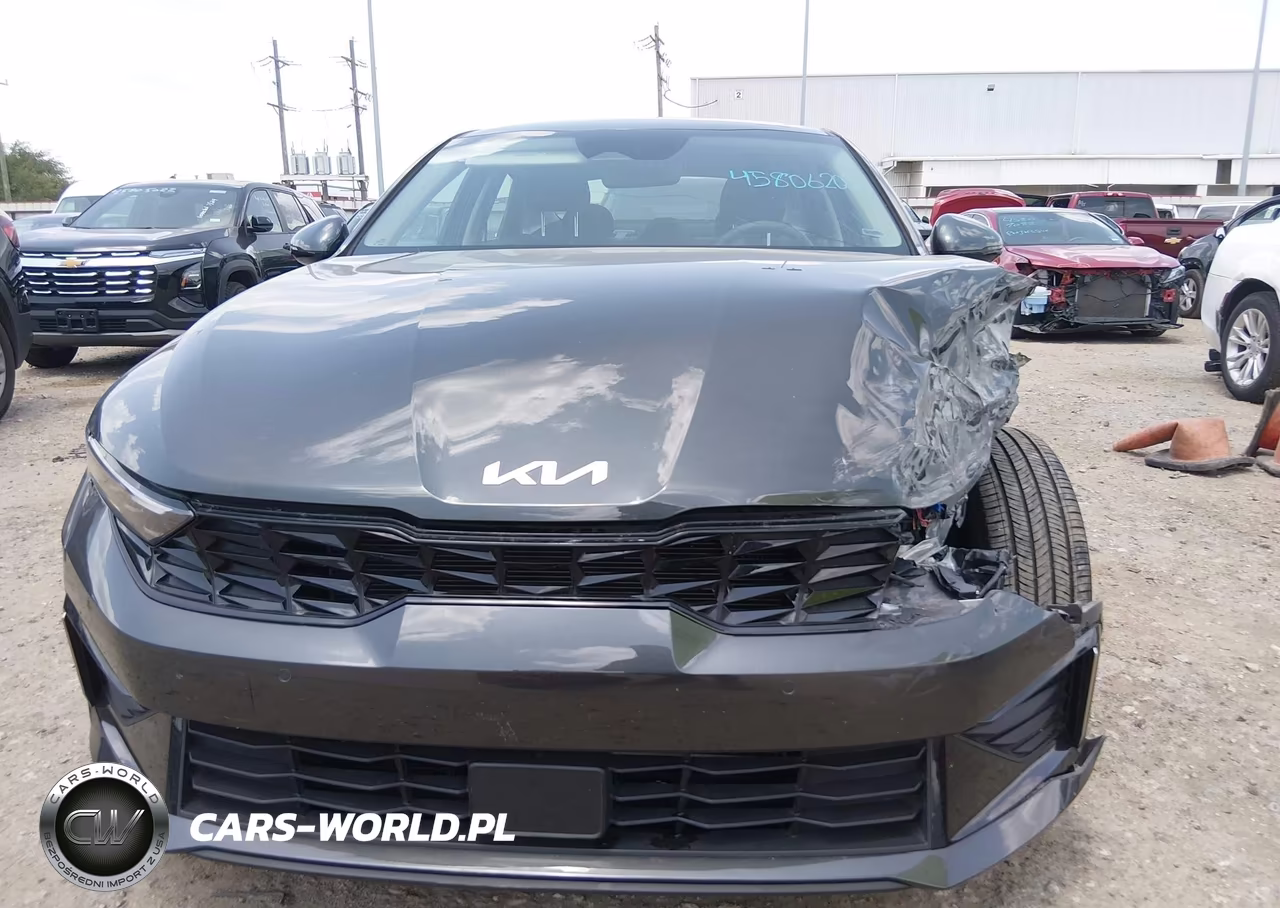 2026 Kia K5 Lxs Fwd VIN:KNAG24J7XT5458080 - 13