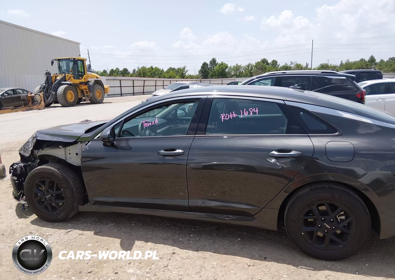2026 Kia K5 Lxs Fwd VIN:KNAG24J7XT5458080 - 15