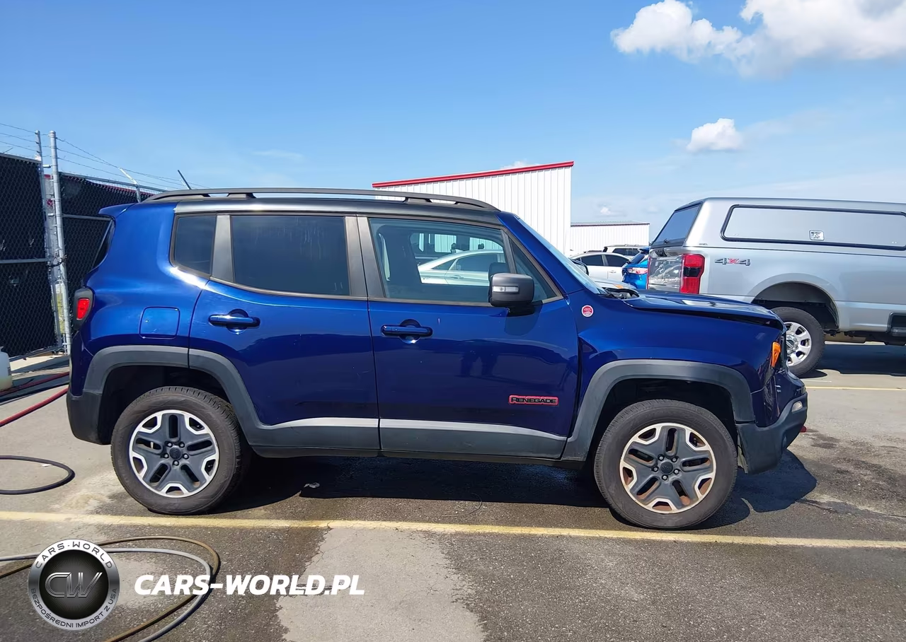 2017 Jeep Renegade Trailhawk VIN:ZACCJBCB9HPE54983 - 13