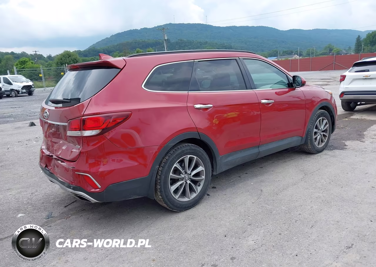 2017 Hyundai Santa Fe Se VIN:KM8SMDHF2HU222973 - 4