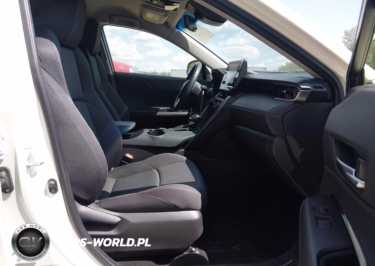 2021 Toyota Venza Le VIN:JTEAAAAH4MJ011056 - 5