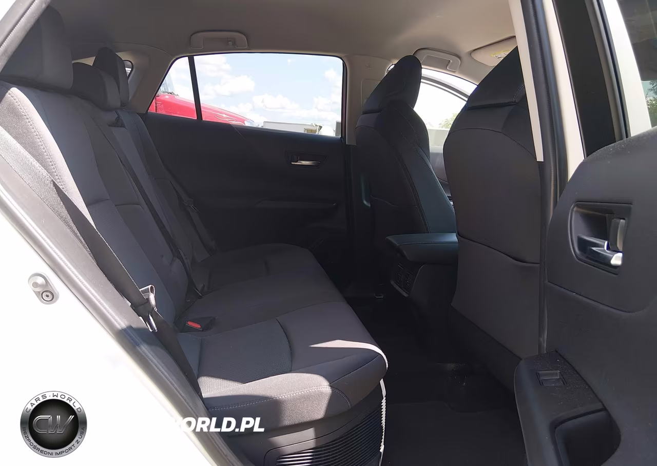 2021 Toyota Venza Le VIN:JTEAAAAH4MJ011056 - 8