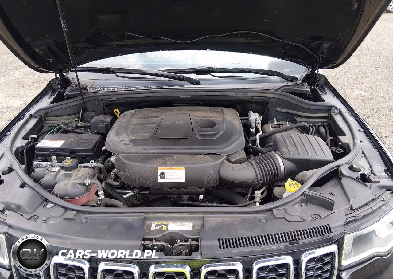 2019 Jeep Grand Cherokee Laredo E 4X4 VIN:1C4RJFAG3KC837040 - 10
