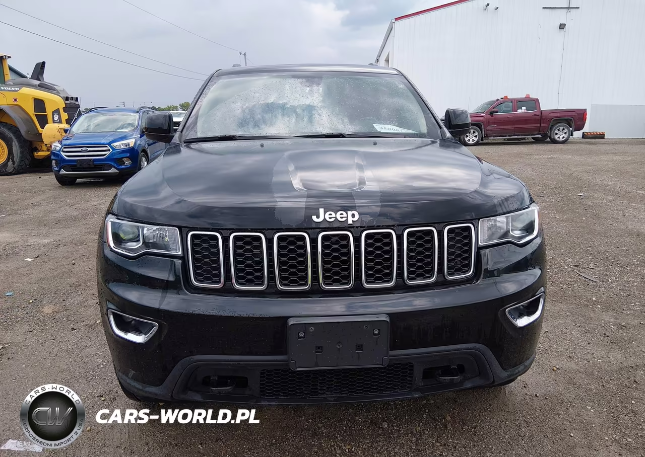 2019 Jeep Grand Cherokee Laredo E 4X4 VIN:1C4RJFAG3KC837040 - 12