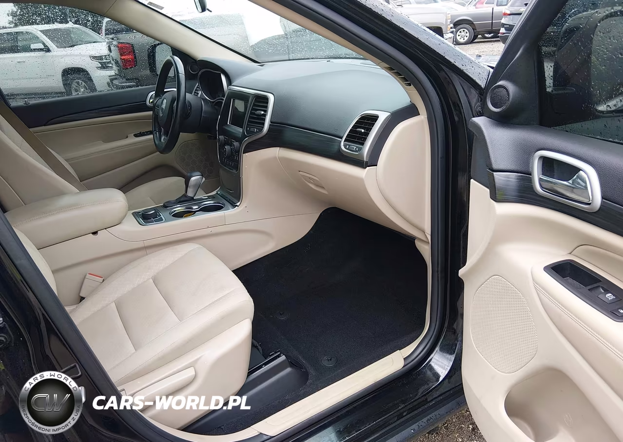 2019 Jeep Grand Cherokee Laredo E 4X4 VIN:1C4RJFAG3KC837040 - 5