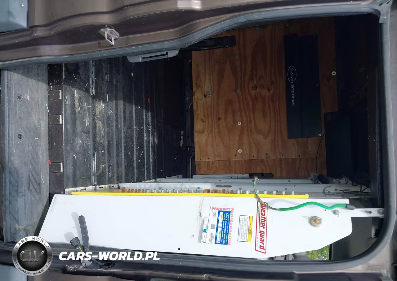 2016 Ford Transit-250 VIN:1FTYR1ZM5GKA18593 - 8