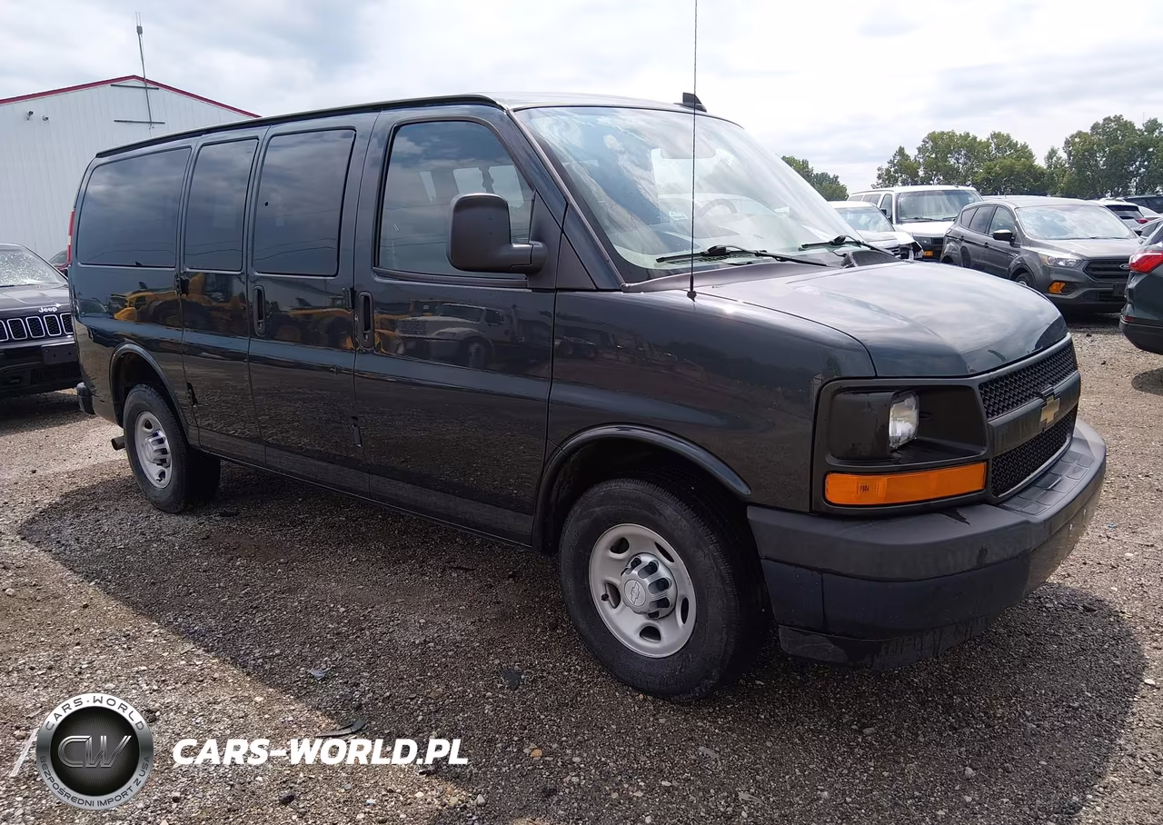 2017 Chevrolet Express 2500 Ls