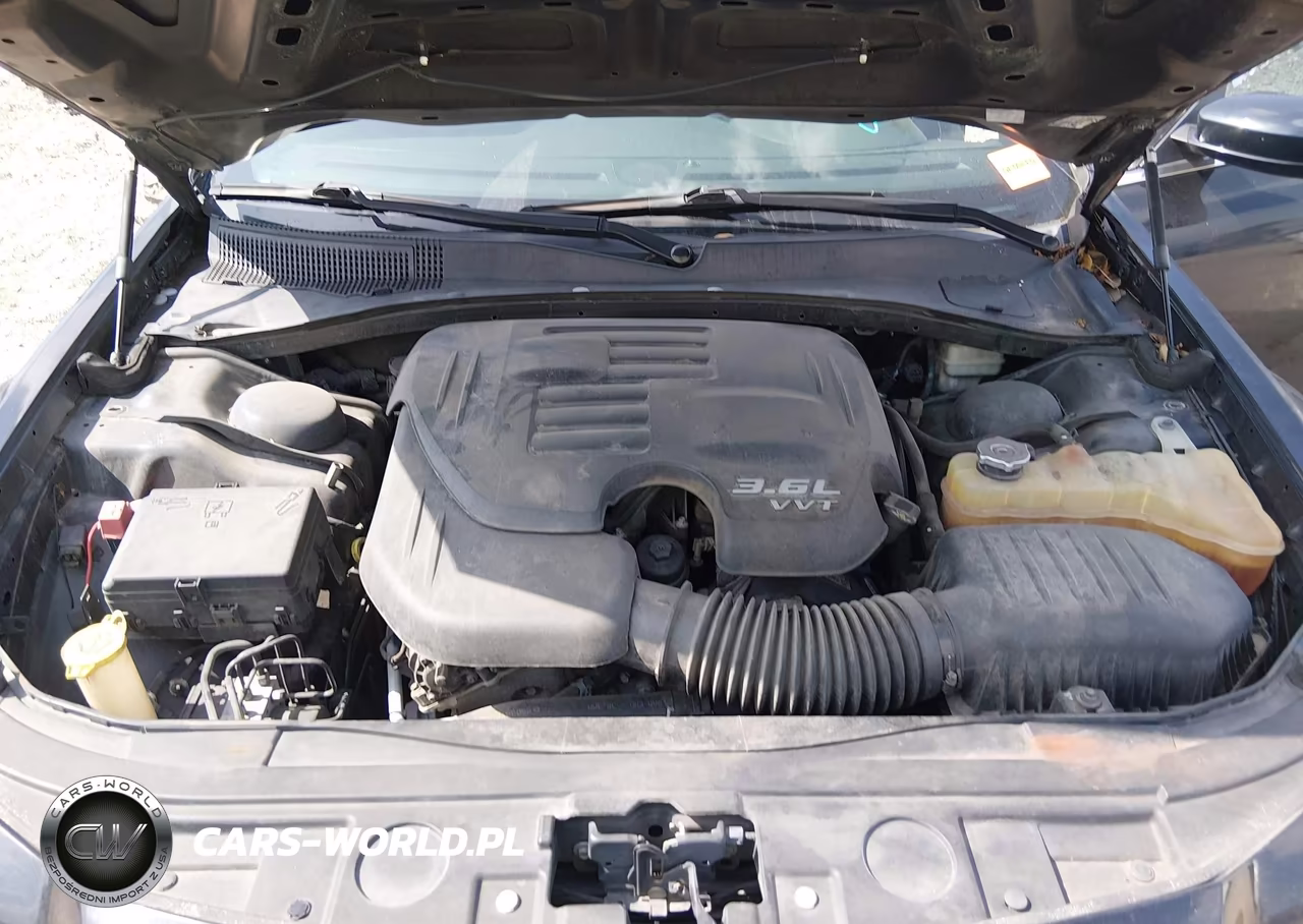 2013 Chrysler 300 Motown VIN:2C3CCAAG9DH577671 - 10