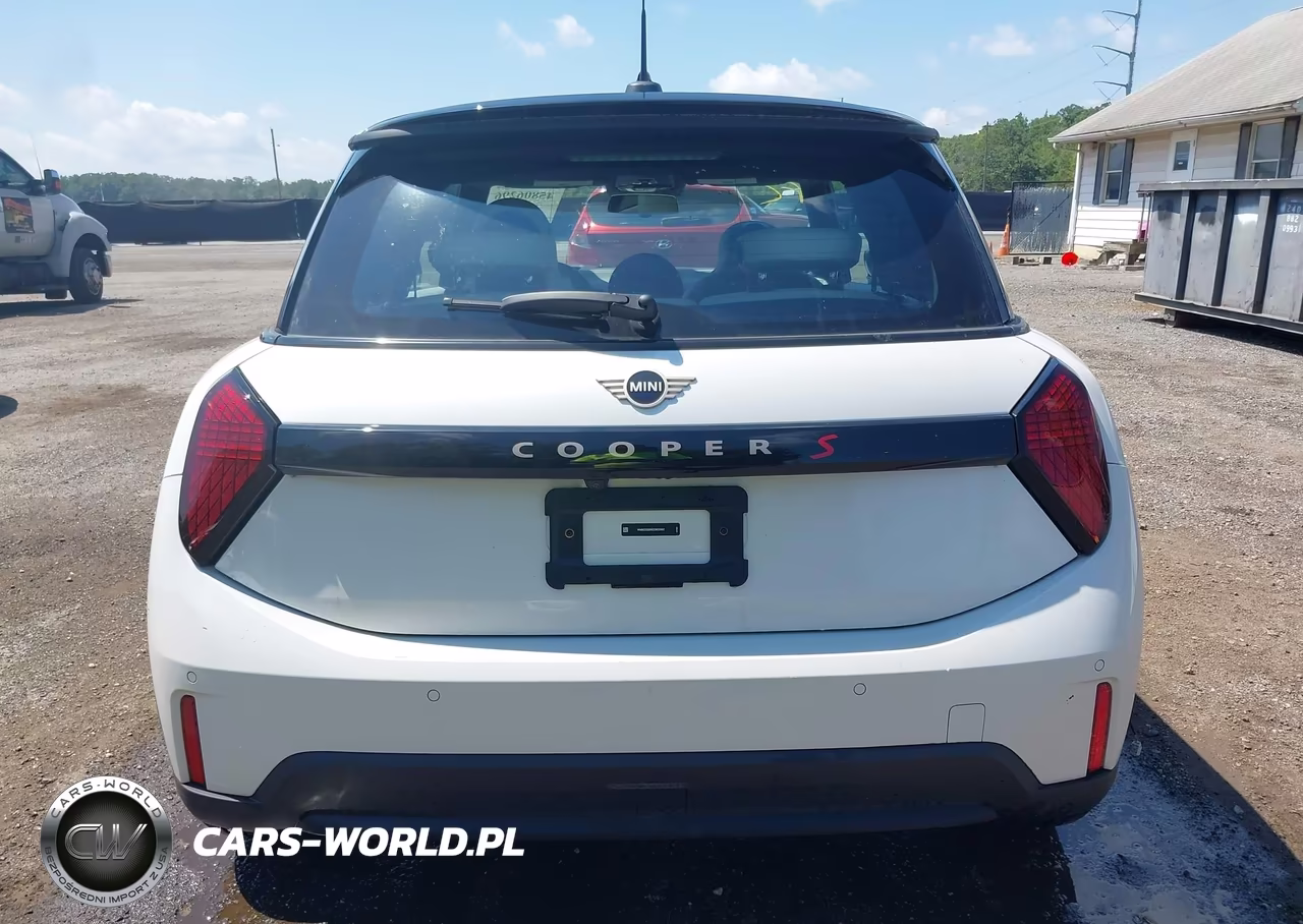 2025 Mini Hardtop Cooper S VIN:WMW23GD06S2W32492 - 16