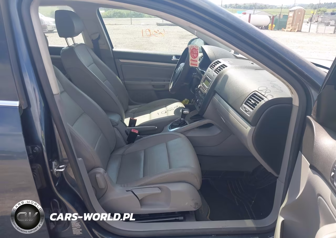 2005 Volkswagen Jetta 2.5 VIN:3VWSF71K35M611657 - 5