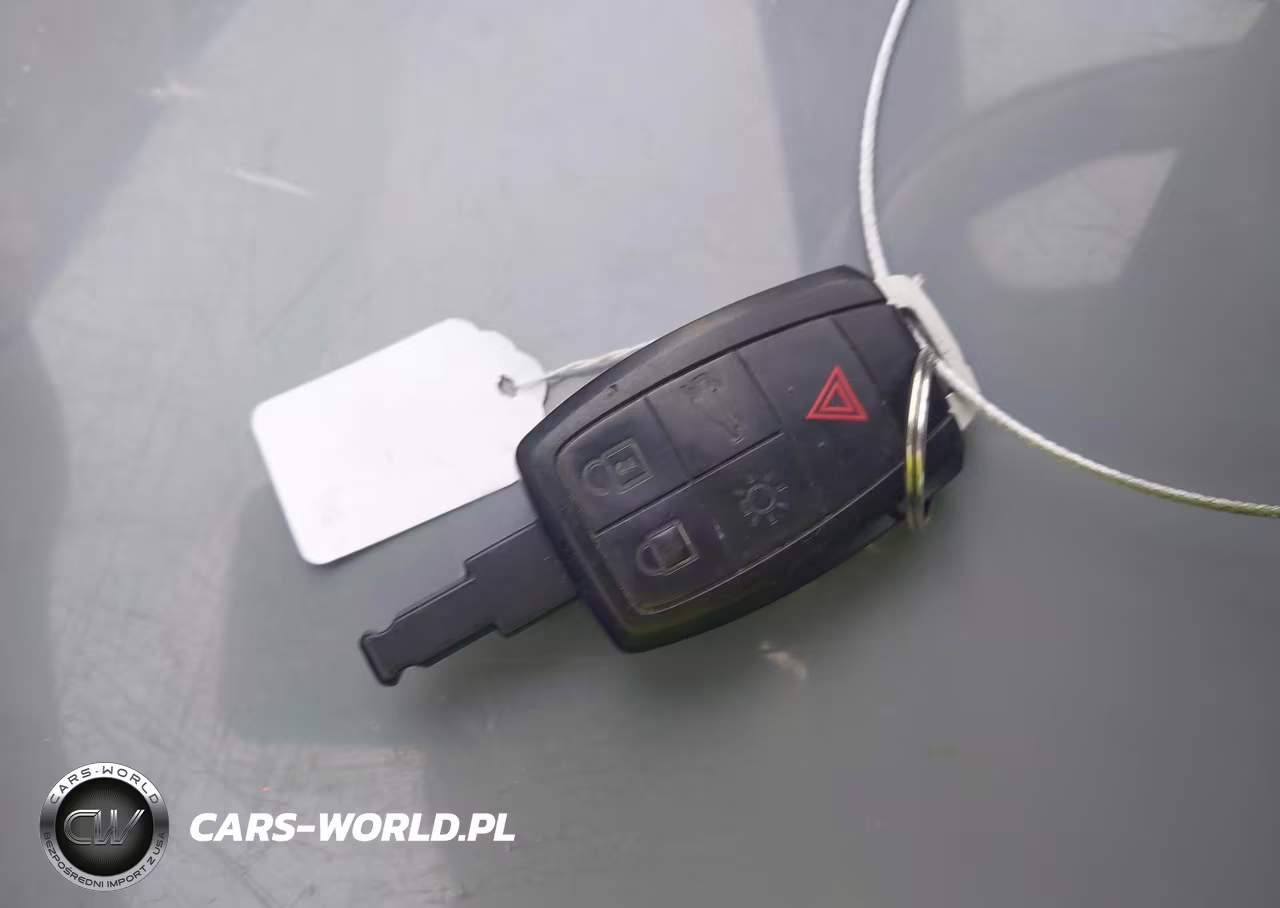 2012 Volvo C70 T5 VIN:YV1672MC8CJ126170 - 11