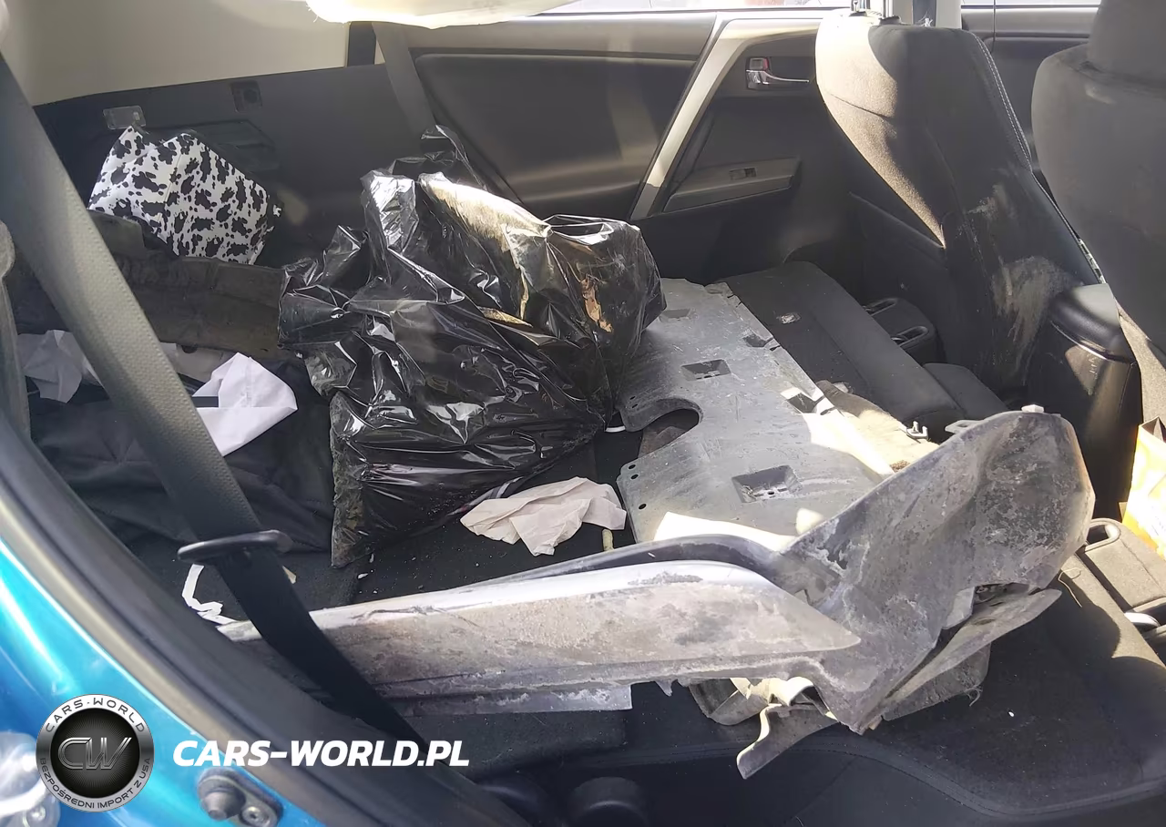 2018 Toyota Rav4 Xle VIN:JTMRFREV0JJ186858 - 8