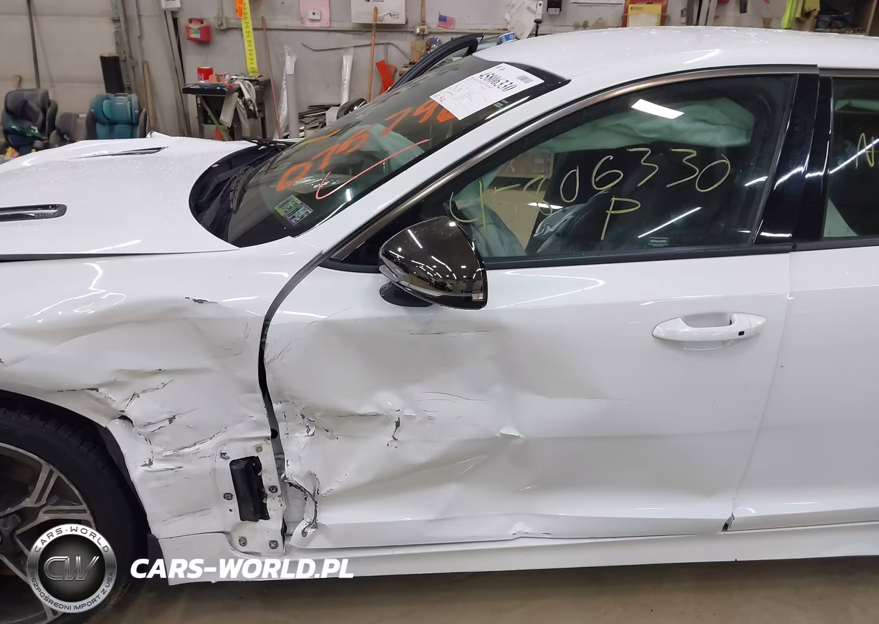 2020 Kia Stinger Gt-Line VIN:KNAE15LA7L6075796 - 6