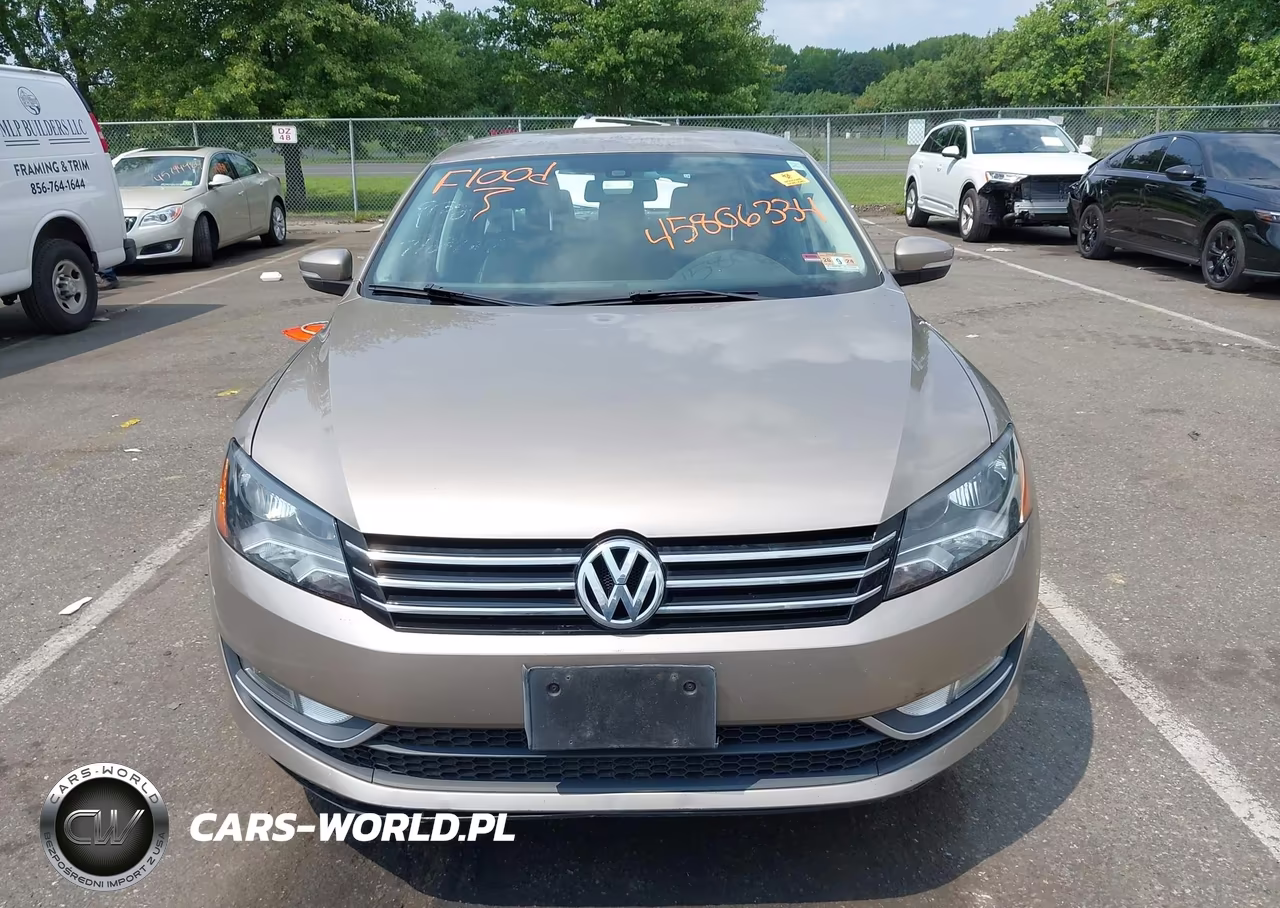 2015 Volkswagen Passat 1.8T Limited Edition VIN:1VWAT7A32FC110405 - 12