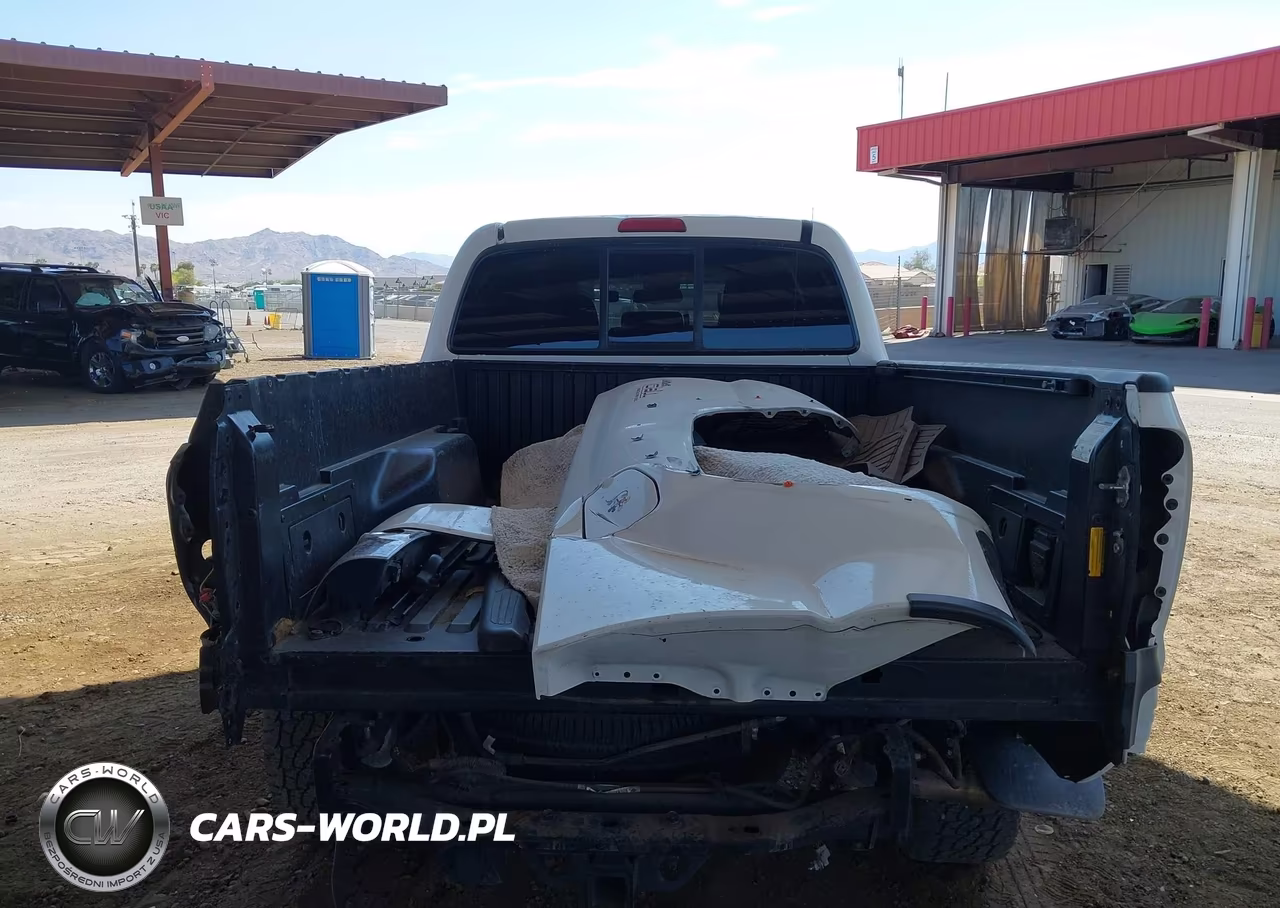 2013 Toyota Tacoma Prerunner V6 VIN:3TMKU4HN2DM037848 - 17