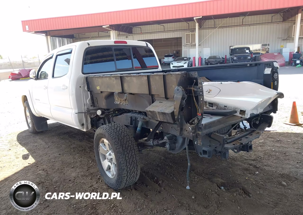 2013 Toyota Tacoma Prerunner V6 VIN:3TMKU4HN2DM037848 - 3