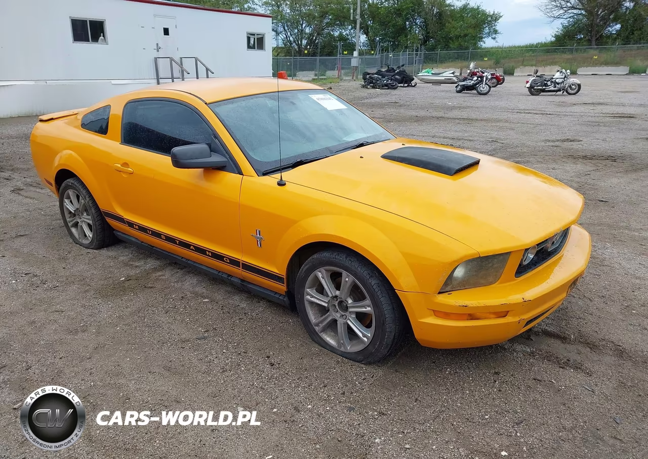 2007 Ford Mustang V6 Deluxe-V6 Premium