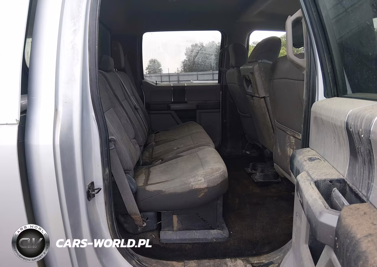 2018 Ford F-250 Xlt VIN:1FT7W2BT4JEC60700 - 8