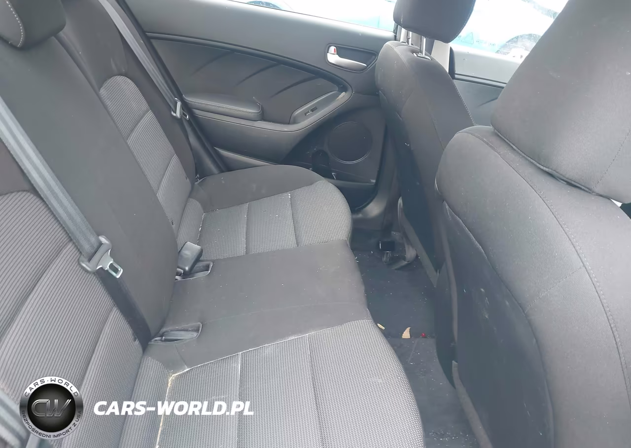 2018 Kia Forte Lx VIN:3KPFK4A73JE234505 - 8