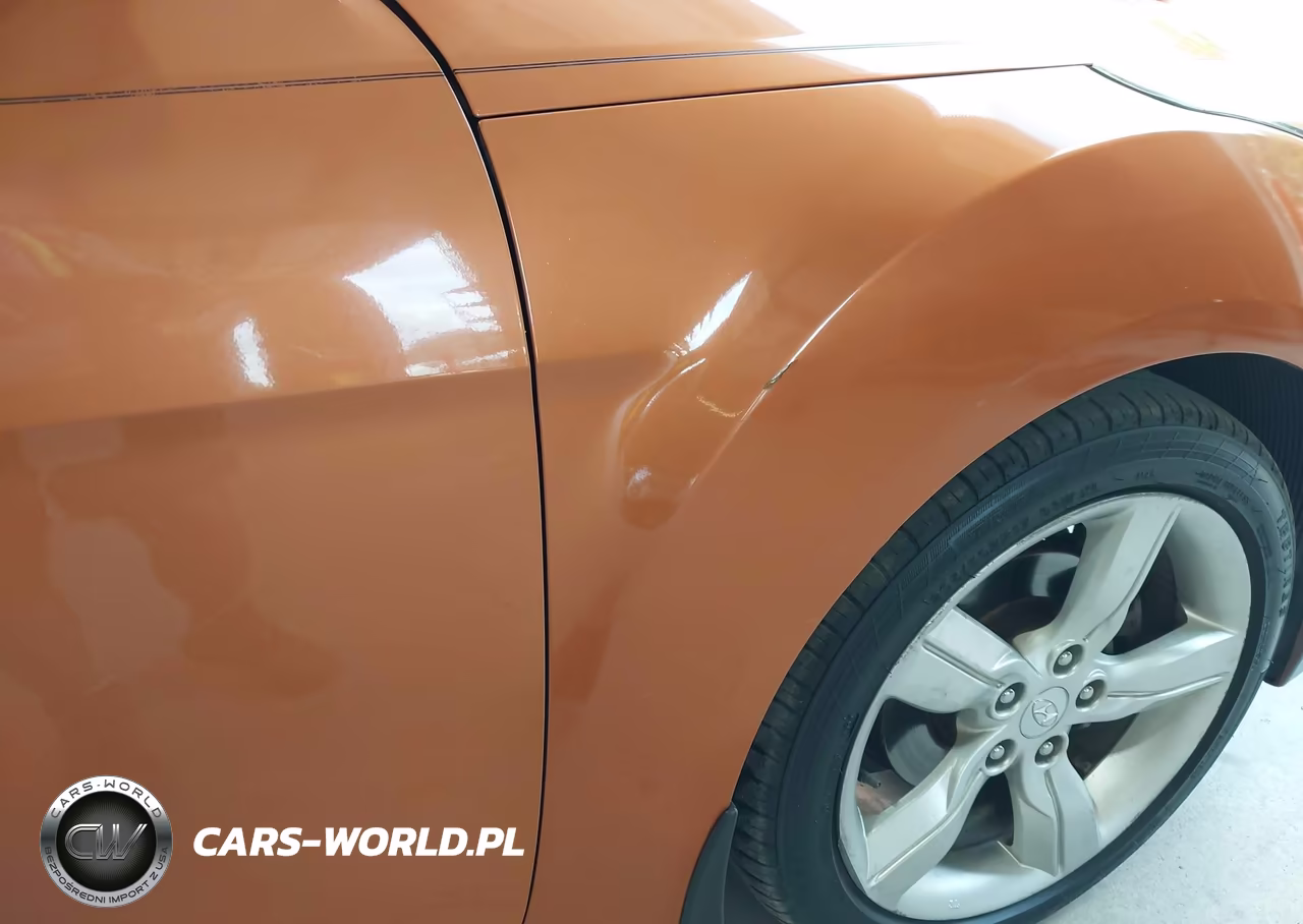 2013 Hyundai Veloster Base W-Black VIN:KMHTC6AD7DU155437 - 12