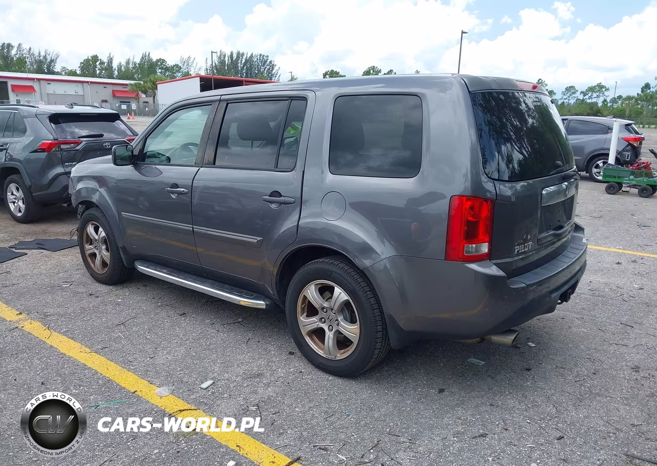 2015 Honda Pilot Ex VIN:5FNYF3H47FB007936 - 3