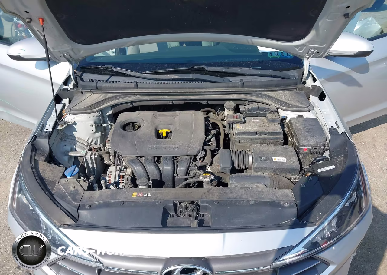 2019 Hyundai Elantra Sel VIN:5NPD84LF8KH404560 - 10