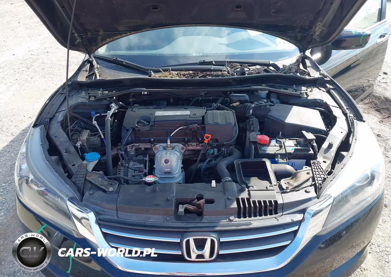 2015 Honda Accord Sport VIN:1HGCR2E51FA205723 - 10