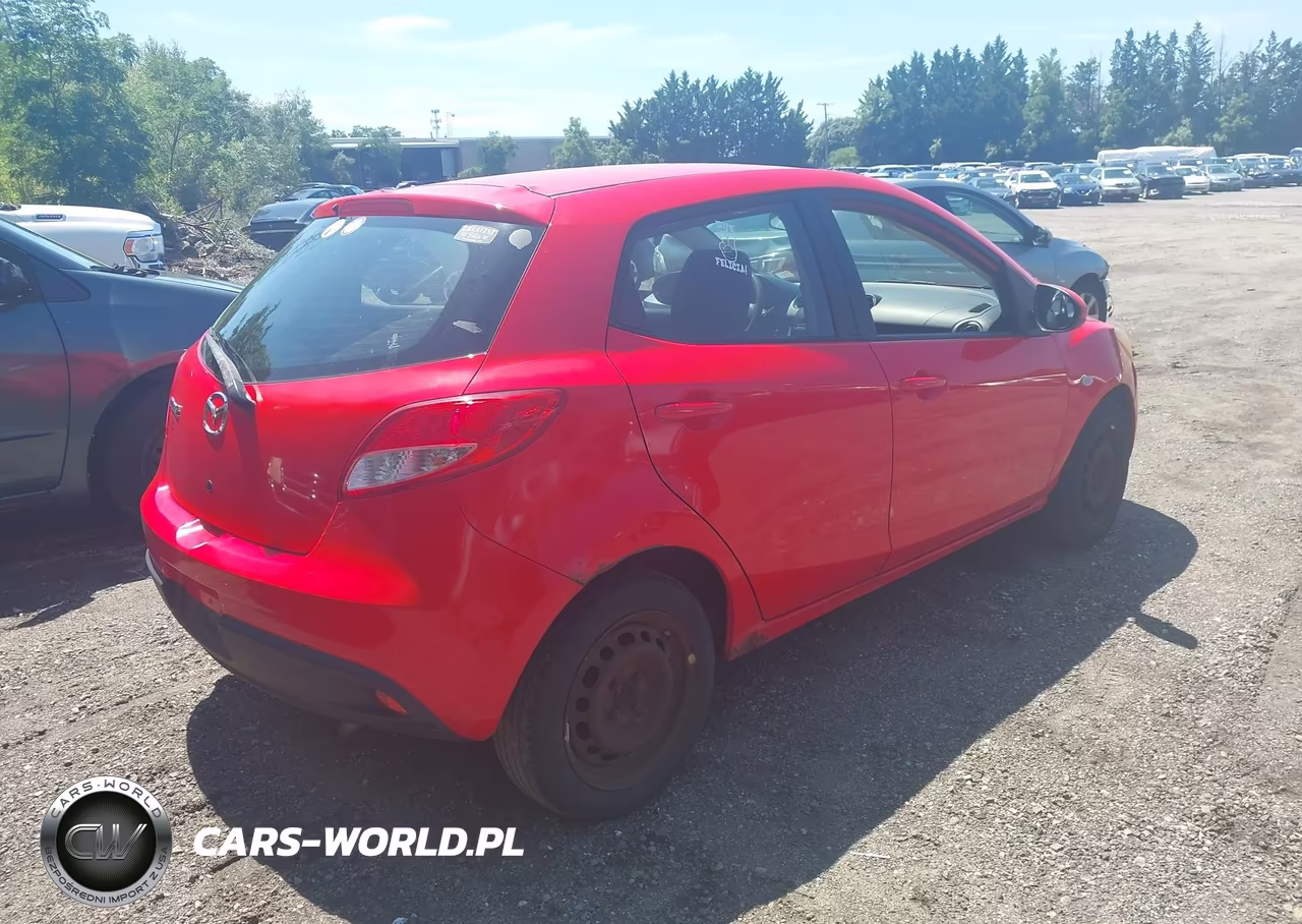 2012 Mazda Mazda2 Sport VIN:JM1DE1KZ0C0133219 - 4