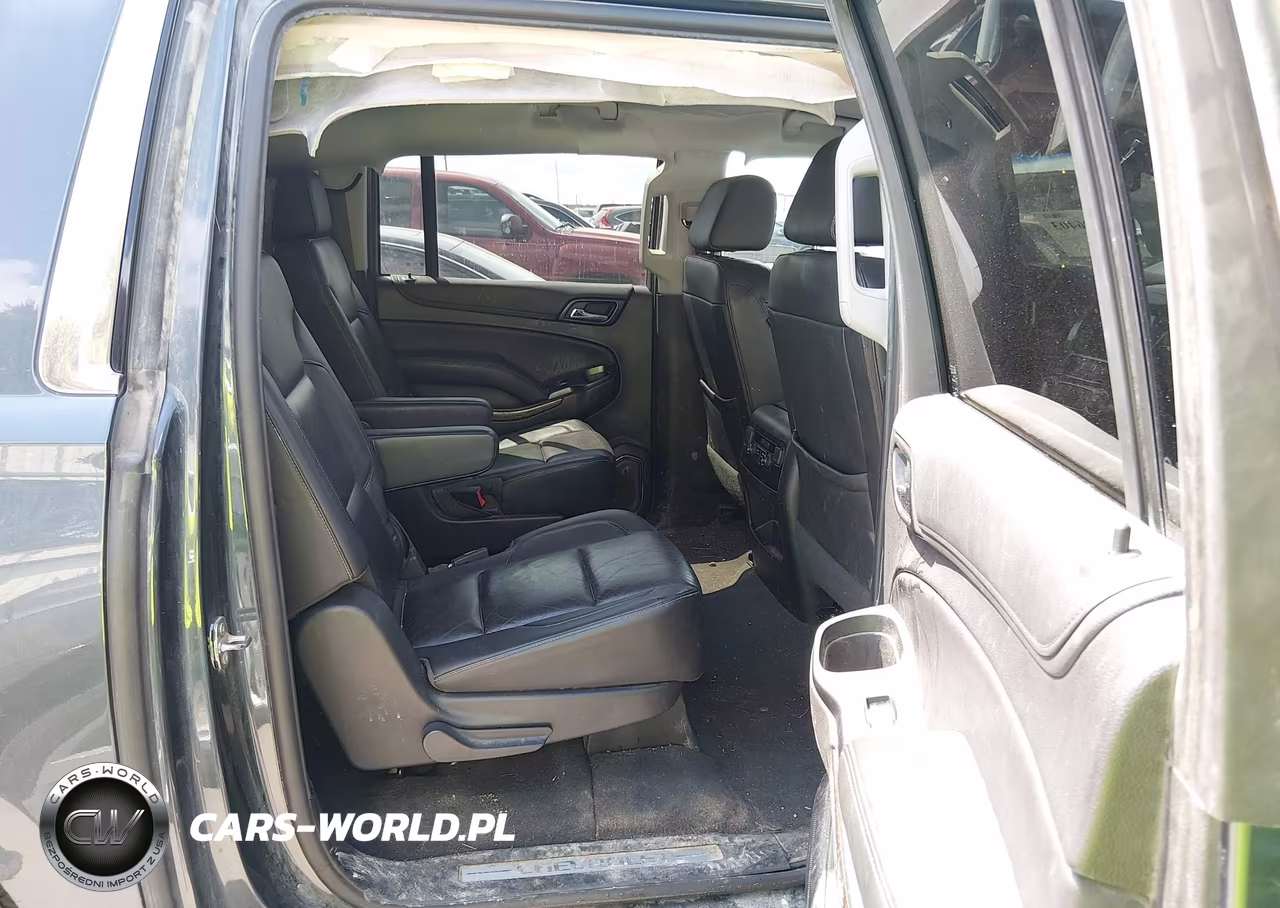 2019 Chevrolet Suburban Lt VIN:1GNSKHKC1KR288495 - 8