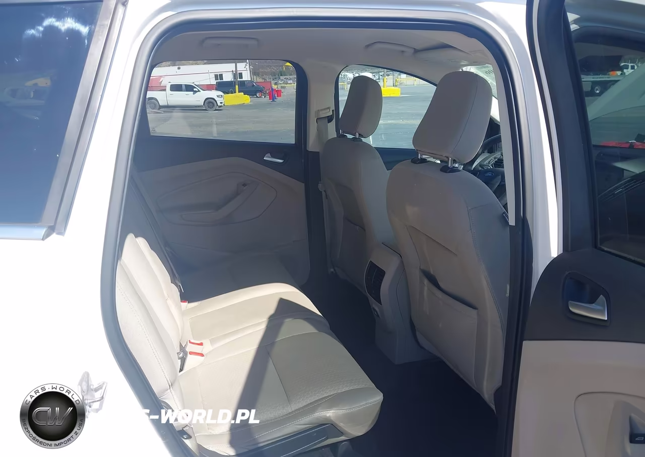 2018 Ford Escape Se VIN:1FMCU9GD9JUA86123 - 8