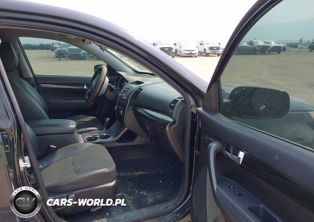 2011 Kia Sorento Ex V6 VIN:5XYKUDA26BG042299 - 5