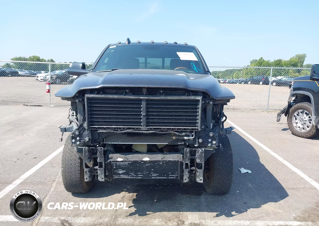 2021 Ram 2500 Longhorn VIN:3C6UR5GL2MG626792 - 13