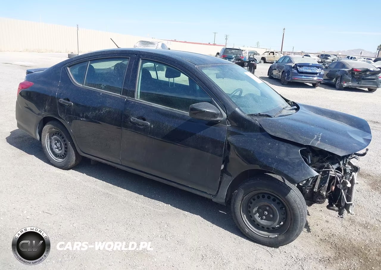 2019 Nissan Versa 1.6 S+