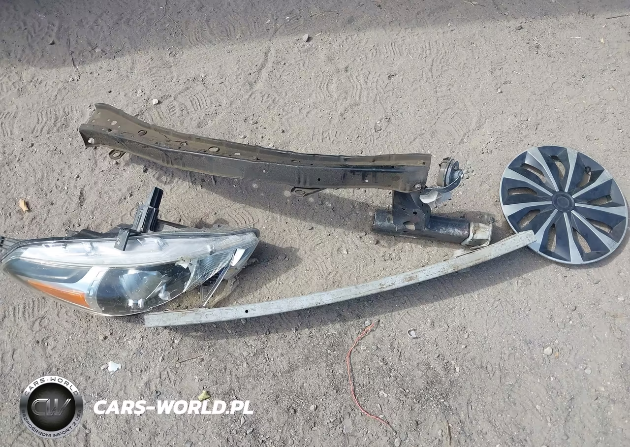 2019 Nissan Versa 1.6 S+ VIN:3N1CN7AP9KL825028 - 12