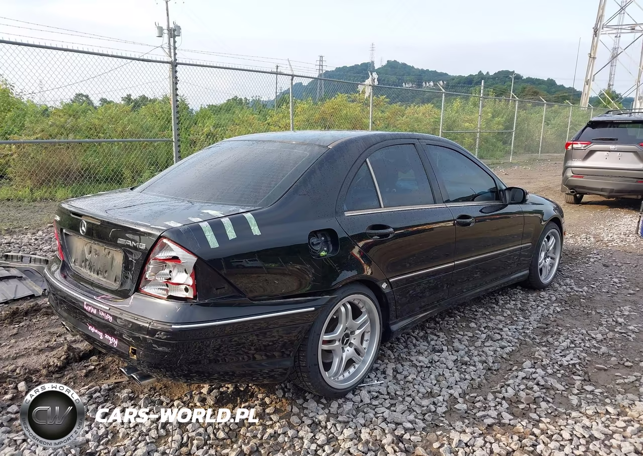2005 Mercedes-Benz C 55 Amg VIN:WDBRF76J05F583767 - 4