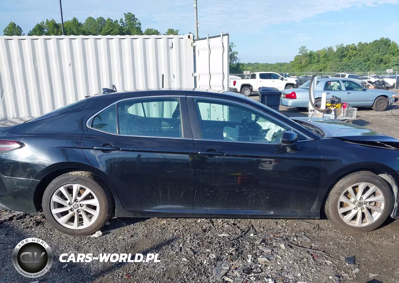 2022 Toyota Camry Le VIN:4T1C11AK7NU020645 - 13